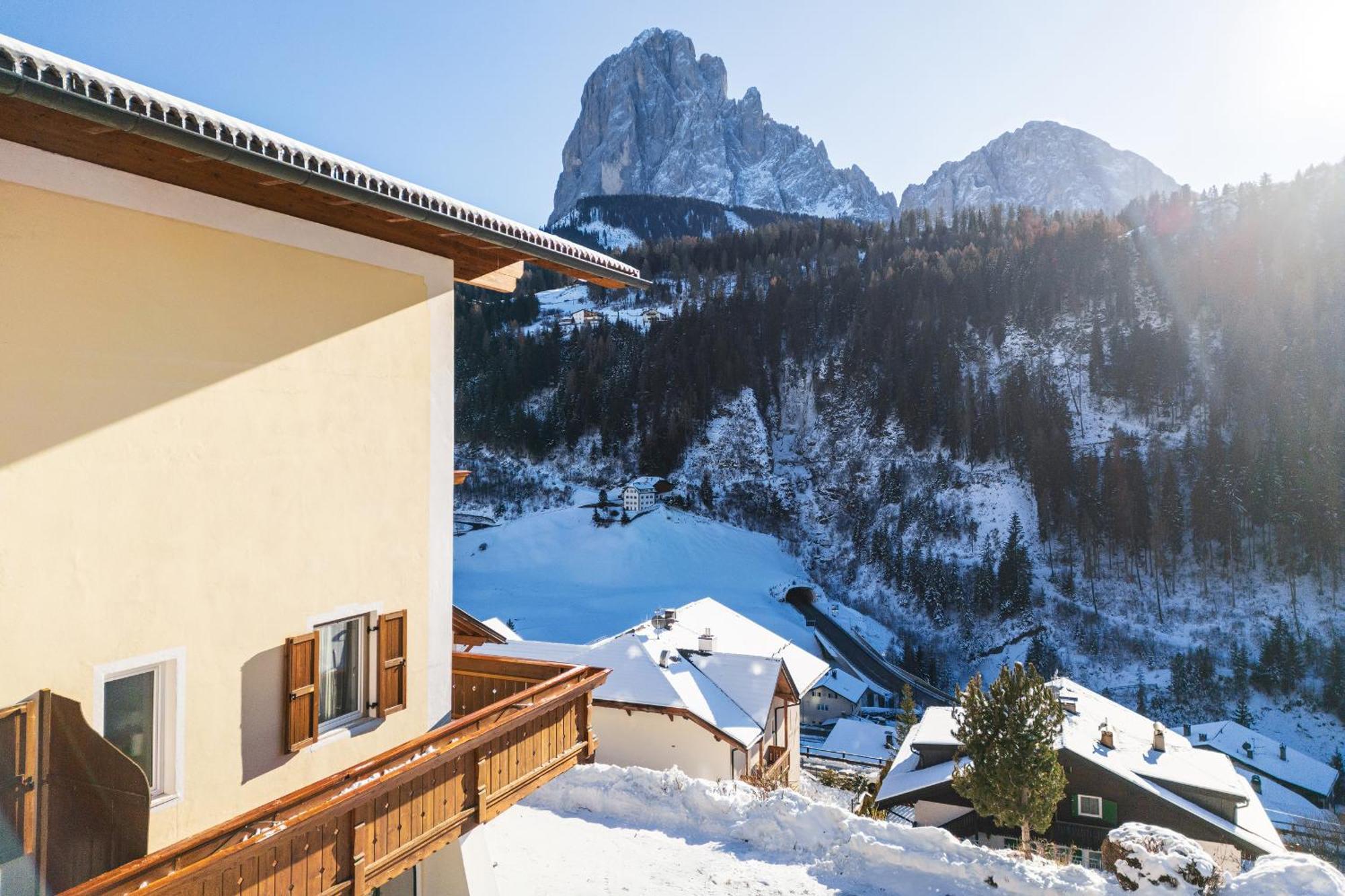 Hotel Ciamp Santa Cristina Val Gardena Esterno foto